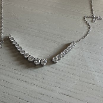 With Clarity  - Broken necklace - Jewelry Near Me - New York, New York