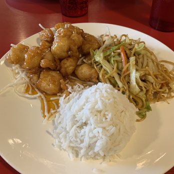 Wok with Ming - Sesame chicken with lo mein and rice - Chinese Near Me - Gilbert, Arizona Wok with Ming - Sesame chicken with lo mein and rice - Chinese Near Me - Gilbert, Arizona