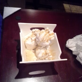 Manderes - Vanilla ice cream with caramel sauce - Bars Near Me - Folsom, California Manderes - Vanilla ice cream with caramel sauce - Bars Near Me - Folsom, California
