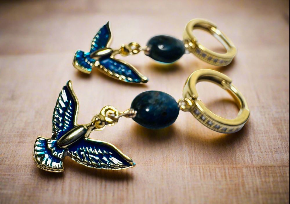 Janines Jewelry Design Logo