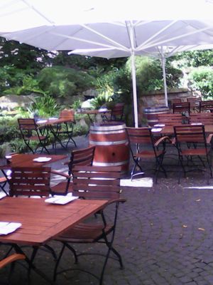 LEOPOLD Restaurant im Weingut von Winning by null