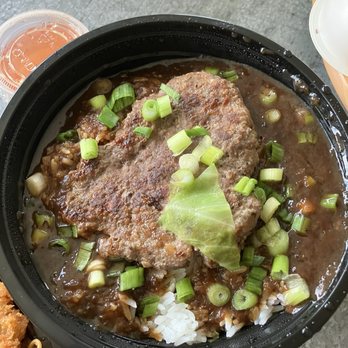 A Table Wayne's Kitchen - Loco Moco汉堡饭 - Asian Fusion Near Me - Manteca, California