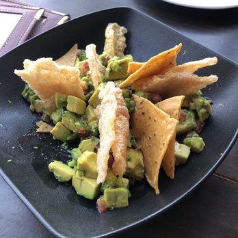 Vicente - Guacamole - Mexican Near Me - Zapopan, JAL
