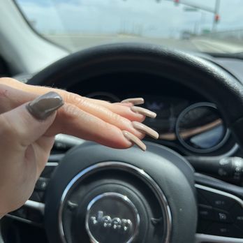 Model Nails - Nail Salons Near Me - Bakersfield, California
