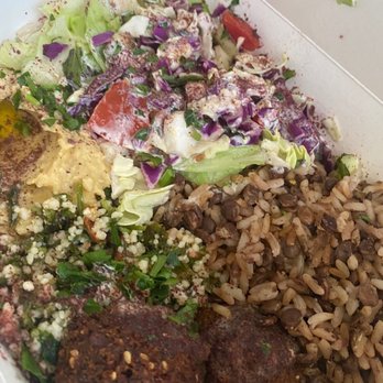 Razan's Organic Kitchen - Mediterranean platter - Mediterranean Near Me - Berkeley, California Razan's Organic Kitchen - Mediterranean platter - Mediterranean Near Me - Berkeley, California