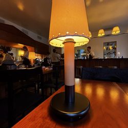 Merci - Lamps on tables