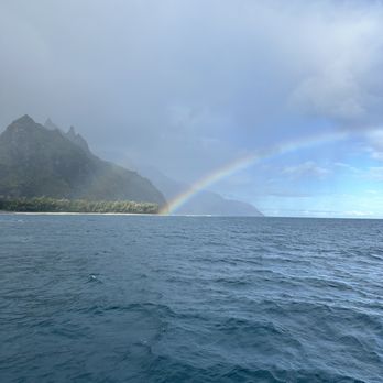Napali Seabreeze Tours - Boat Charters Near Me