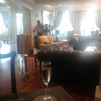 The Marshall House - Vilonist playing in lobby - Hotels Near Me - Savannah, Georgia