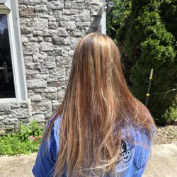 Salon Bounce - The back of my hair.