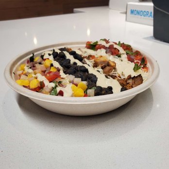 Currito Glenview - Summer Bowl (cilantro lime rice, black beans, mango salsa, jack cheese, pico de gallo, creamy lime dressing) - Salad Near Me - Glenview, Illinois Currito Glenview - Summer Bowl (cilantro lime rice, black beans, mango salsa, jack cheese, pico de gallo, creamy lime dressing) - Salad Near Me - Glenview, Illinois