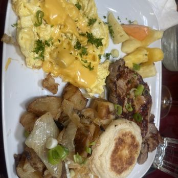 Twist Fells Point - Steak and Eggs - Mediterranean Near Me - Baltimore, Maryland Twist Fells Point - Steak and Eggs - Mediterranean Near Me - Baltimore, Maryland