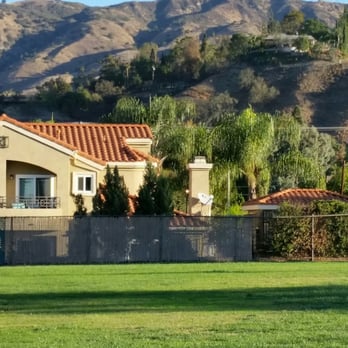 RE/Max Masters - Teri Mann Hooper & William Hooper - Real Estate Agents Near Me - Glendora, California RE/Max Masters - Teri Mann Hooper & William Hooper - Real Estate Agents Near Me - Glendora, California