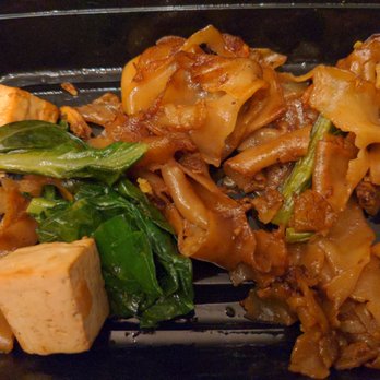 Kin Dee Bothell - Pad see ew w/ tofu.  Noodles were nice and chewy even with takeout.  Nice sauce and spice.  Will definitely get again. - Thai Near Me - Bothell, Washington