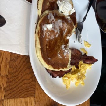 Pig 'N Pancake - Breakfast & Brunch Near Me - Seaside, Oregon