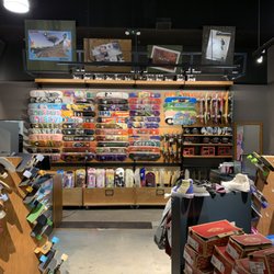 Zumiez