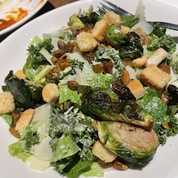 Yard House - House Salad - New American Near Me - Marina Del Rey, California Yard House - House Salad - New American Near Me - Marina Del Rey, California
