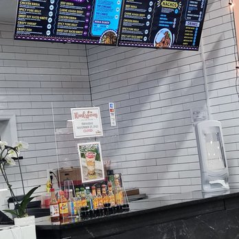 Taco Chinoz - Store counter - Tacos Near Me - Manassas, Virginia Taco Chinoz - Store counter - Tacos Near Me - Manassas, Virginia