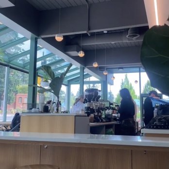 Roseline Coffee - Inside - Coffee & Tea Near Me - Lake Oswego, Oregon Roseline Coffee - Inside - Coffee & Tea Near Me - Lake Oswego, Oregon