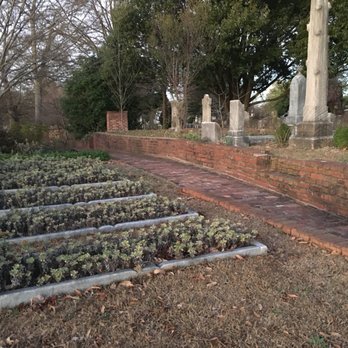 Historic Oakland Cemetery - Landmarks & Historical Buildings Near Me - Atlanta, Georgia