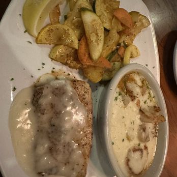 Green Marlin Restaurant And Bar - Grilled seafood platter with fresh veggies - Seafood Near Me - Vero Beach, Florida Green Marlin Restaurant And Bar - Grilled seafood platter with fresh veggies - Seafood Near Me - Vero Beach, Florida