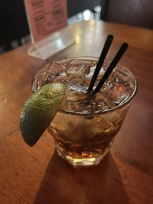 Vindicktive Bar and Wings by null