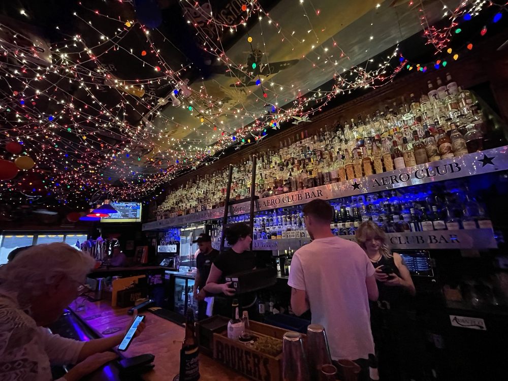 Aero Club Bar