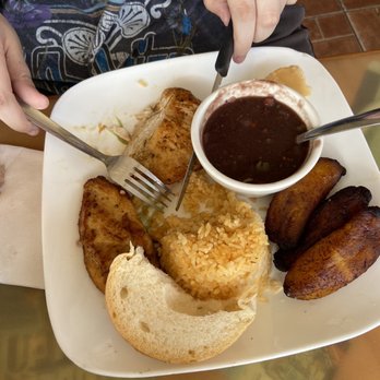 El Ambia Cubano - Cuban Near Me - Melbourne, Florida