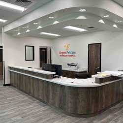 Urgent Petcare - Hospital Lobby