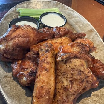 Ford's Garage Oviedo - chicken wings - Burgers Near Me - Oviedo, Florida
