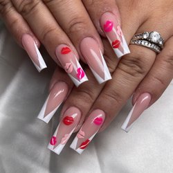 Hands and Feet Nail Spa - Nails design by Ella