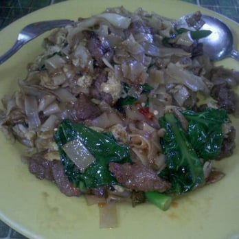 Natalee Thai - pad see ew with beef - Thai Near Me - Los Angeles, California