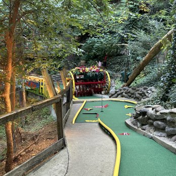 Hillbilly Golf - Mini Golf Near Me - Gatlinburg, Tennessee Hillbilly Golf - Mini Golf Near Me - Gatlinburg, Tennessee