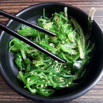 Madoi Sushi Restaurant - Seaweed salad - Sushi Bars Near Me - Peterborough, Ontario
