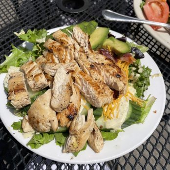 ROAM Cafe - Patio salad - New American Near Me - Rochester, New York