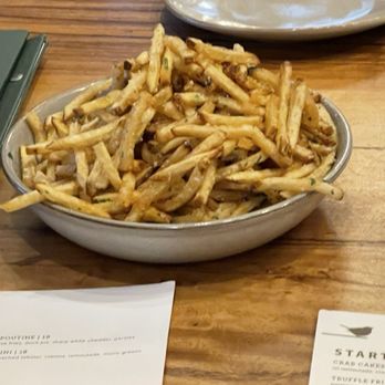 City Perch Kitchen + Bar - TRUFFLE FRIES (12.16.24) - New American Near Me - North Bethesda, Maryland City Perch Kitchen + Bar - TRUFFLE FRIES (12.16.24) - New American Near Me - North Bethesda, Maryland