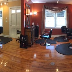 Salon Bellage - We have used our space to accomplish a roomy but close space to see new styles from each stylist.