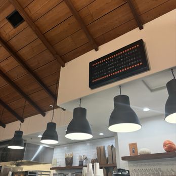 Maison Lodi - Cafes Near Me - Lodi, California