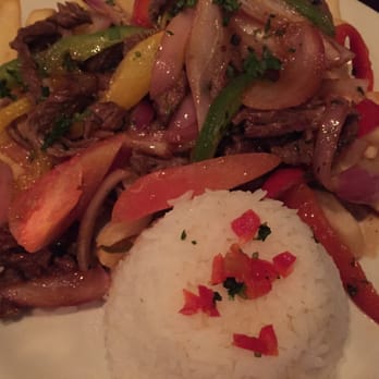 Pisco Sour Restaurant & Lounge - Lomo saltado - Peruvian Near Me - Aurora, Colorado