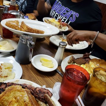Libbys Restaurant - French toast,  Turkey sausage, Turkey bacon, eggs, grits...THE WORKS! - American Near Me - Wilmington, Delaware