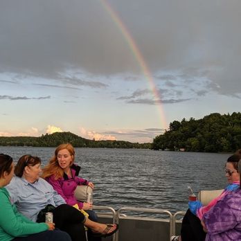Campfire Bay Resort - Ladies only pontoon cruise...we have organized activities almost every day in the summer! - Resorts Near Me - Cushing, Minnesota