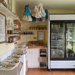 Maja’s - Front room, where you order or pick up baked goods.
