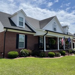Bennett Seamless Gutters