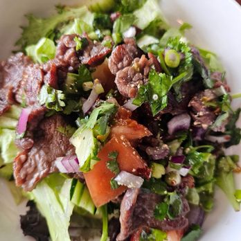 Thai Garlic & Sushi - Thai beef salad - Thai Near Me - Houston, Texas Thai Garlic & Sushi - Thai beef salad - Thai Near Me - Houston, Texas