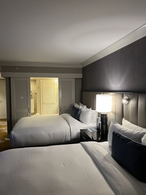 Fairmont Vancouver Airport by null