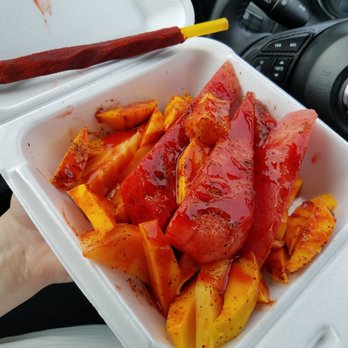 El Garage - Fruta con Chile y limon. (Mexican fruit salad) - Mexican Near Me - Manassas, Virginia