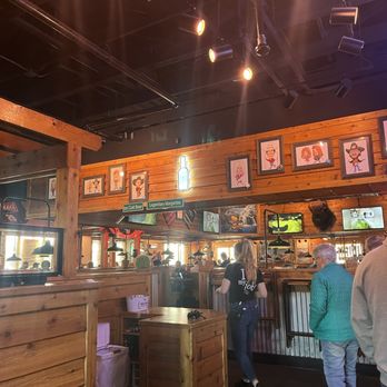 Texas Roadhouse - Barbeque Near Me - Plattsburgh, New York
