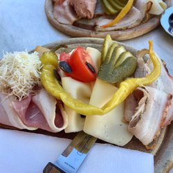Heuriger Zur schönen Aussicht - Belegtes Brot