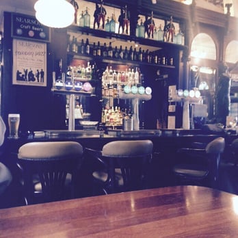 Searsons Public House - Pubs Near Me - Dublin, D