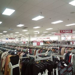 Burlington - Kudos to the staff. Today Friday @ noonish there was only two cashiers.