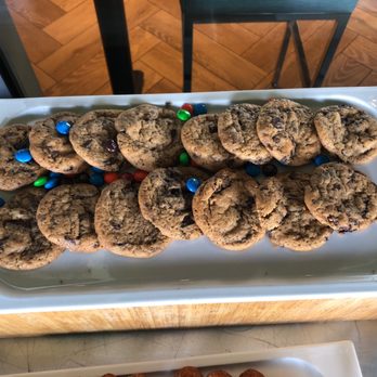 Topgolf - Cookies - Golf Near Me - The Colony, Texas